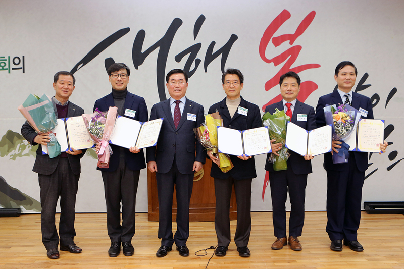 클릭하시면 원래크기의 이미지가 보여집니다